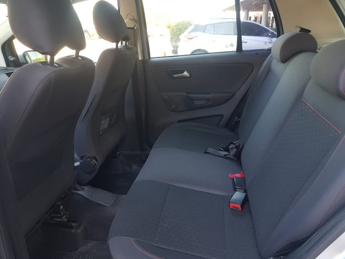Imagen 9 de 13 de Volkswagen Crossfox 1.6 Comfortline Ll Alt