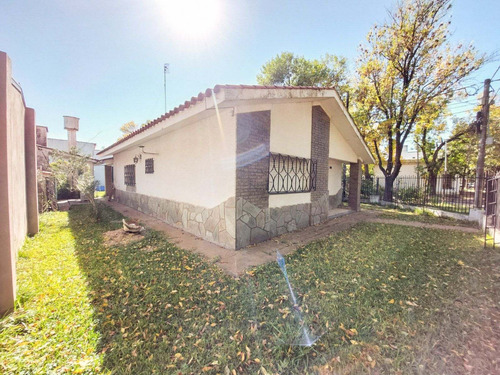 Imagen 6 de 22 de Casa Céntrica En Funes