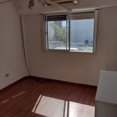 Imagen 6 de 10 de Venta De Departamento De 3 Ambientes En Wilde Centro