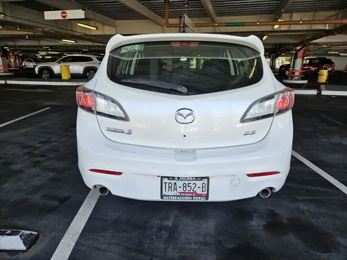 Bonito Mazda 3 Sport Gt 2012