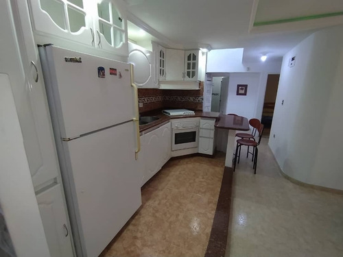 Imagen 3 de 14 de En Venta Townhouse Araguama Country 04243587098
