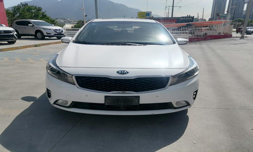 Kia Forte 2.0 Hb Sx At