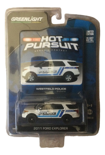 Greenlight Hot Pursuit Westfield 2011 Ford Explorer Police