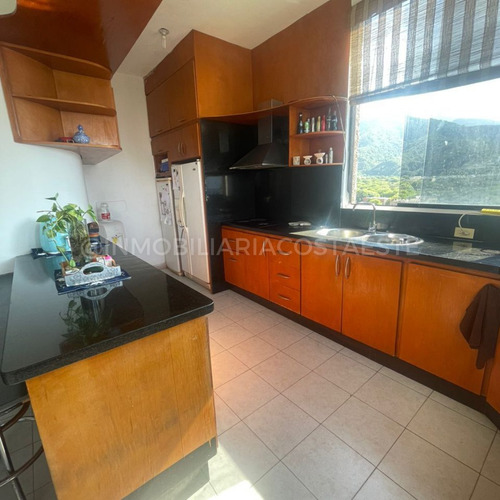 Venta De Apartamento En Naiguata Ref 2225