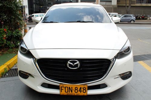 Mazda 3 Sport Grand Tourin