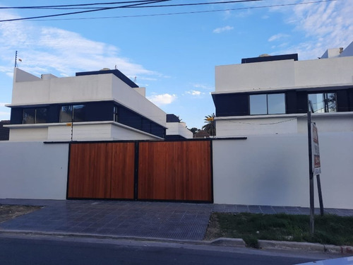 Imagen 2 de 14 de Duplex En Venta En Ituzaingo Norte