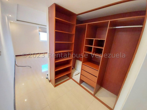 Imagen 12 de 18 de Apartamento Remodelado A Estrenar En Colinas De La Tahona!