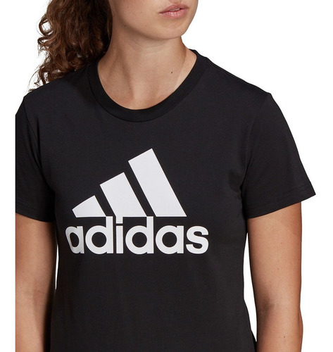 Camiseta adidas Loungewear Essentials Logo Grande