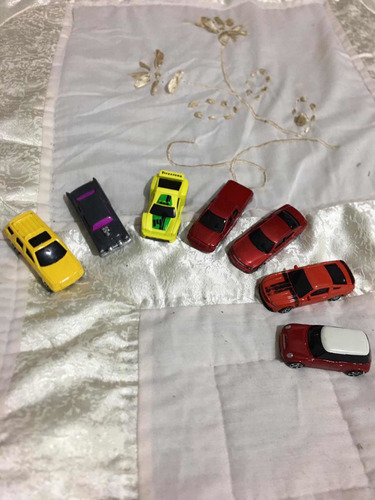 Maisto Set 7 De Carritos Metálicos A Escala Mini Cooper 7 Cm (Usado)
