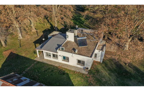 Imagen 12 de 30 de Importante Parcela · 1.7 Ha · Casa · Quincho · Pileta
