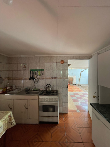 Se Vende Casa Con Departamento Interior En La Pintana