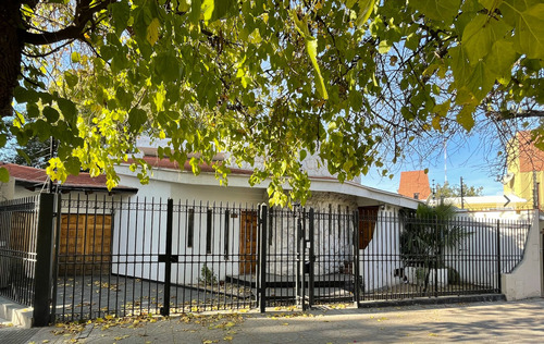 Casa En Venta En Quinta Seccion Mendoza