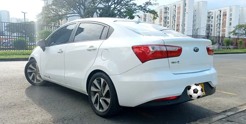 Kia Rio R Version Full 1.4 Precio: $ 44.500.000 Modelo: 2016
