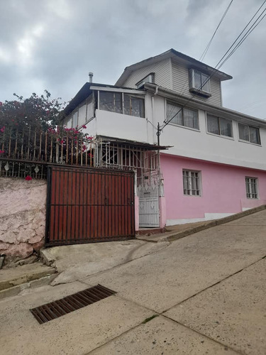 Se Vende Casa En Cerro Esperanza, Valparaíso