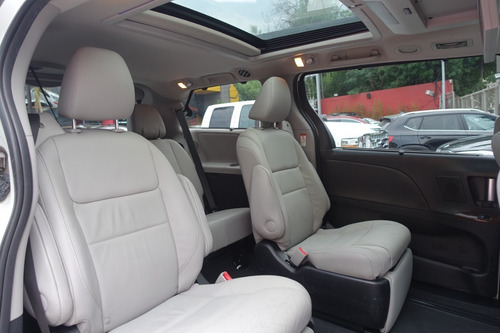 Imagen 10 de 13 de Toyota Sienna Limited 2015