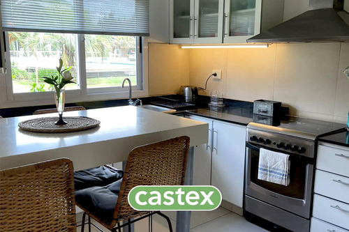 Casa En Venta De Cuatro Ambientes En Habitat Residencias