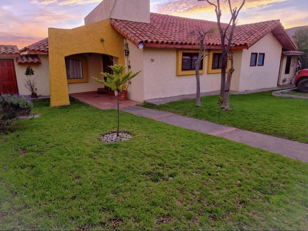 Imagen 3 de 30 de Comoda Y Acogedora Casa En Arriendo En Condominio Mantagua