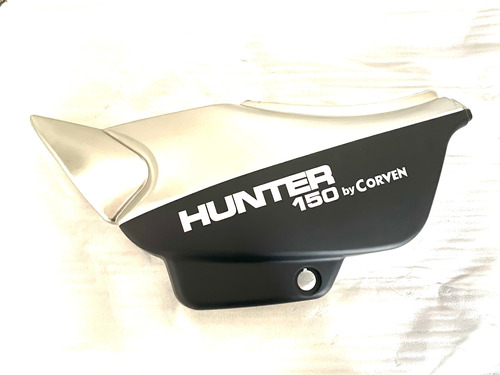 Cacha Izquierda Gris Con Detalles Corven Hunter 150 Pro