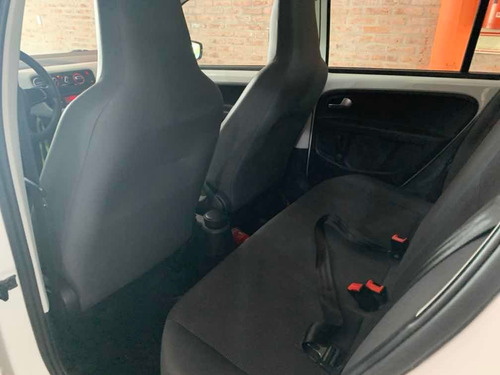 Volkswagen Up! 2015 1.0 High Up! 75cv 5 P