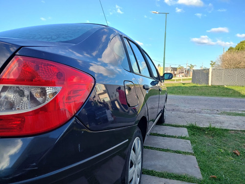 Renault Symbol 1.6 Confort