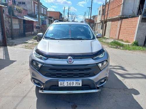 Fiat Toro 1.8 Freedom 4X2 At