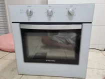 Forno de Embutir Electrolux Elétrico 72L a Vapor com FoodSensor Preto  (OE8ES)