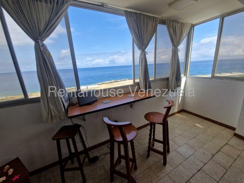 Excelente Apartamento En Venta En Macuto