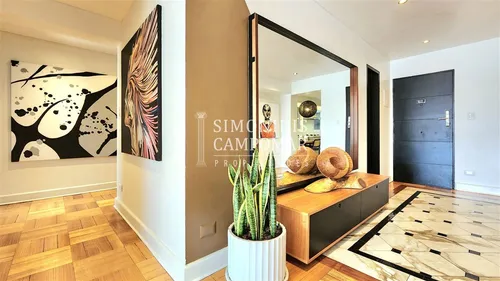 Departamento En Venta De 4 Dorm. Parque Forestal En Santiago