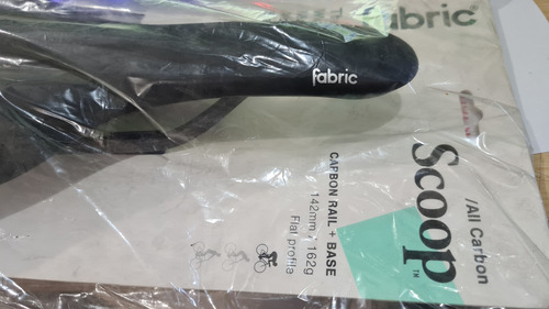 Selim Fabric Scoop Flat Utmate Preto