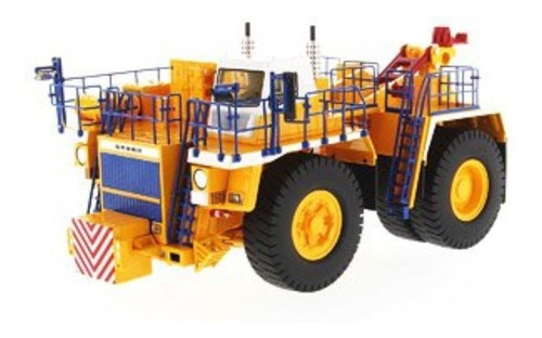  Camión Remolcador Belaz 74131