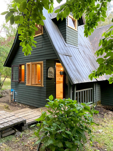 Linda Parcela En El Lago Riñihue Con Dos Casas