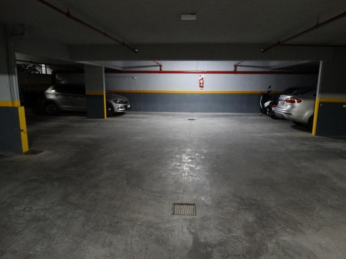 Imagen 3 de 4 de Cochera - Almagro