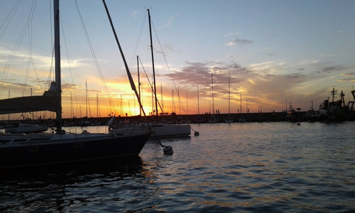 Imagen 5 de 5 de Viví La Maravillosa Colonia Del Sacramento En Velero/barco..