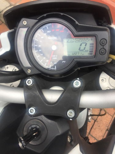 Benelli 600i