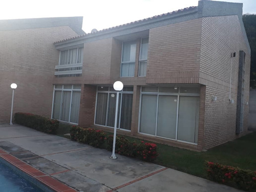 Imagen 18 de 19 de Lindo Townhouse En Alquiler Urb.maneiro Solo 4 Townhouses