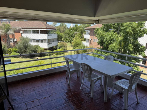 Venta Departamento 3 Ambientes Con Cochera En Village Hacoaj, Club De Campo Hacoaj