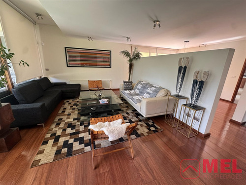 Casa En Arriendo De 5 Dorm. En Chicureo, Colina