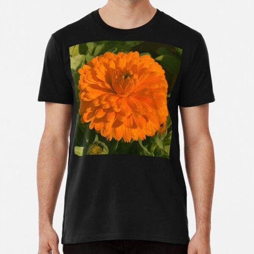 Remera Flor De Naranja Sofisticada Con Hojas Exuberantes ALG