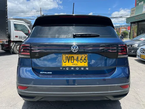 Volkswagen T-Cross Trendline 1.6cc AT AA 4X2
