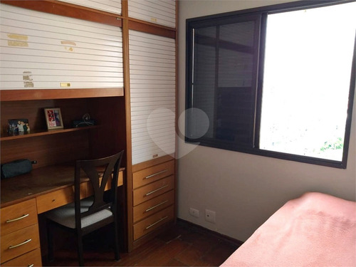 Imagem 13 de 30 de Cobertura Reformada Com Piscina E Churrasqueira - Reo5100