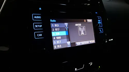 Toyota Prius 1.8 HYBRID BASE