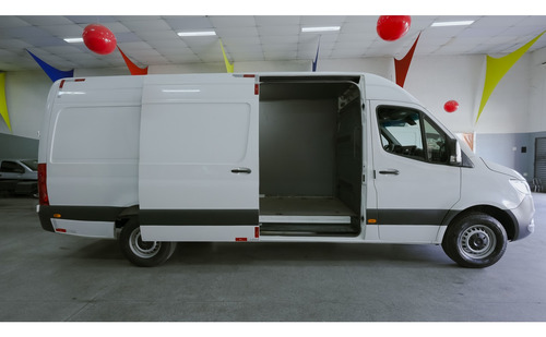 Mercedes-Benz Sprinter 2.2 CDI DIESEL FURGÃO 314 STREET MANUAL