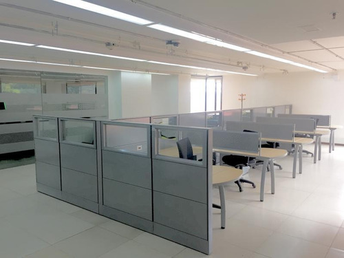 Imagen 16 de 17 de Oficina En Arriendo En Bogotá San Martin