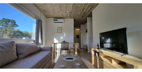 Departamento En Venta 2 Ambientes Con Pileta Y Cochera!