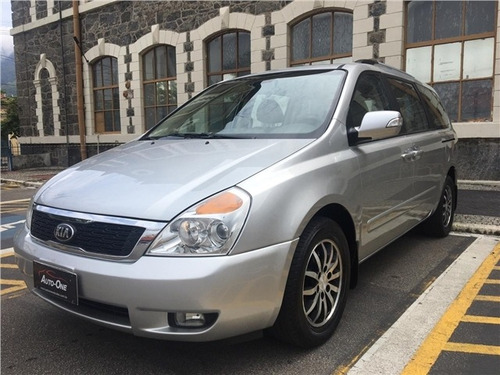 Kia Carnival 3.5 Ex V6 24v Gasolina 4p Automatico