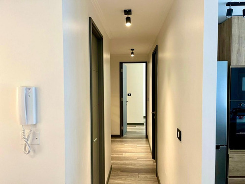 Moderno Departamento Amoblado 2d / 2b