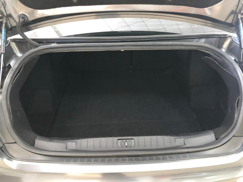 Peugeot 408 2.0 Feline Año 2014 Color Gris