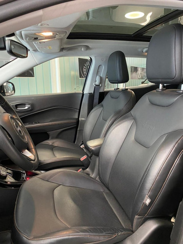 Imagen 16 de 19 de Jeep Compass 2021 2.0 Td At9 4x4 Limited Plus