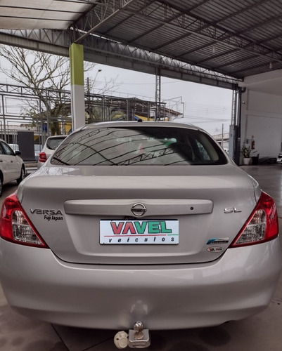 Imagem 5 de 8 de Nissan Versa 1.6 Sl