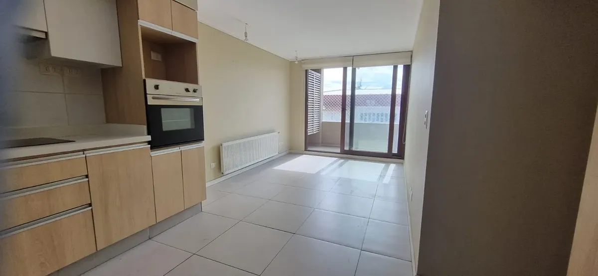 Imagen 5 de 23 de Comodo, Impecable En Residencial Sector De Ñuñoa